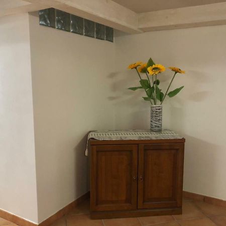 Casa Di Chiara Apartment Terni Exterior photo